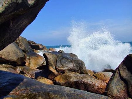 Mê hoặc vẻ đẹp của hang rái