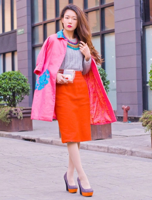 Mẹo chọn áo dạ suông cho phụ nữ thấp bé
