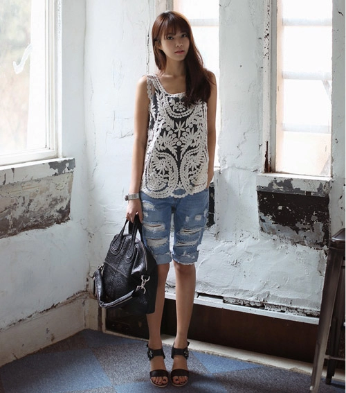 Mix đồ thông minh với 3 kiểu jeans hè