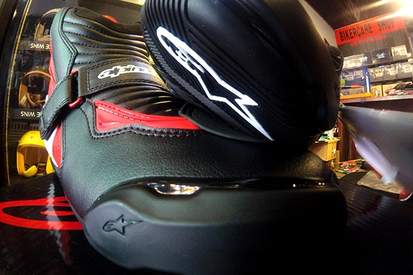 Mua áo giáp alpinestars chính hãng ở đâu