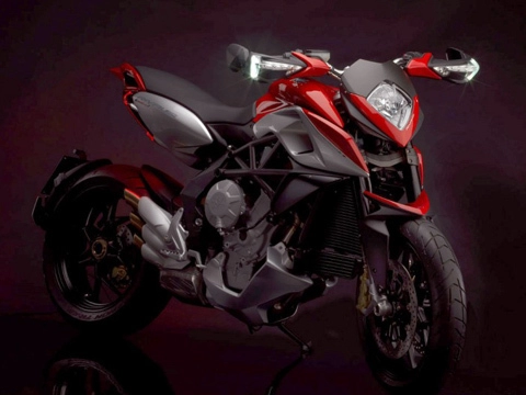  mv agusta lộ diện rivale 800 