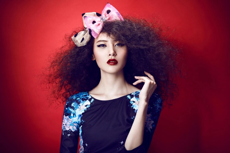 Ngắm phụ kiện tóc tinh tế và nghệ thuật