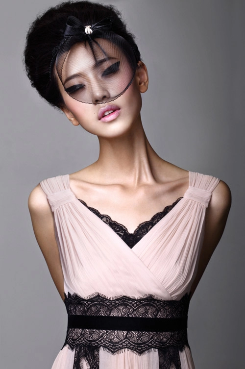 Ngắm phụ kiện tóc tinh tế và nghệ thuật