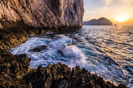Ngỡ ngàng vẻ đẹp địa trung hải ở sorrento