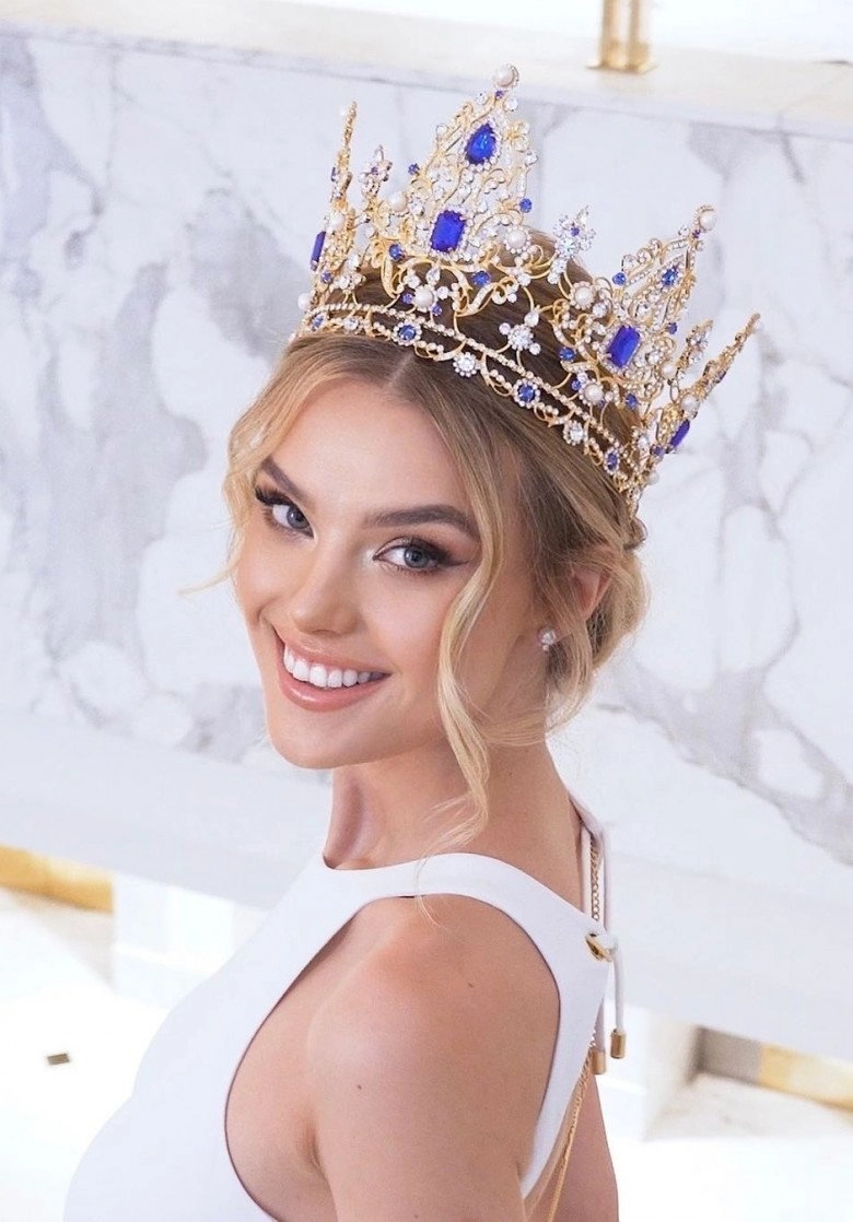 Người đẹp cộng hòa czech đăng quang miss world 2024