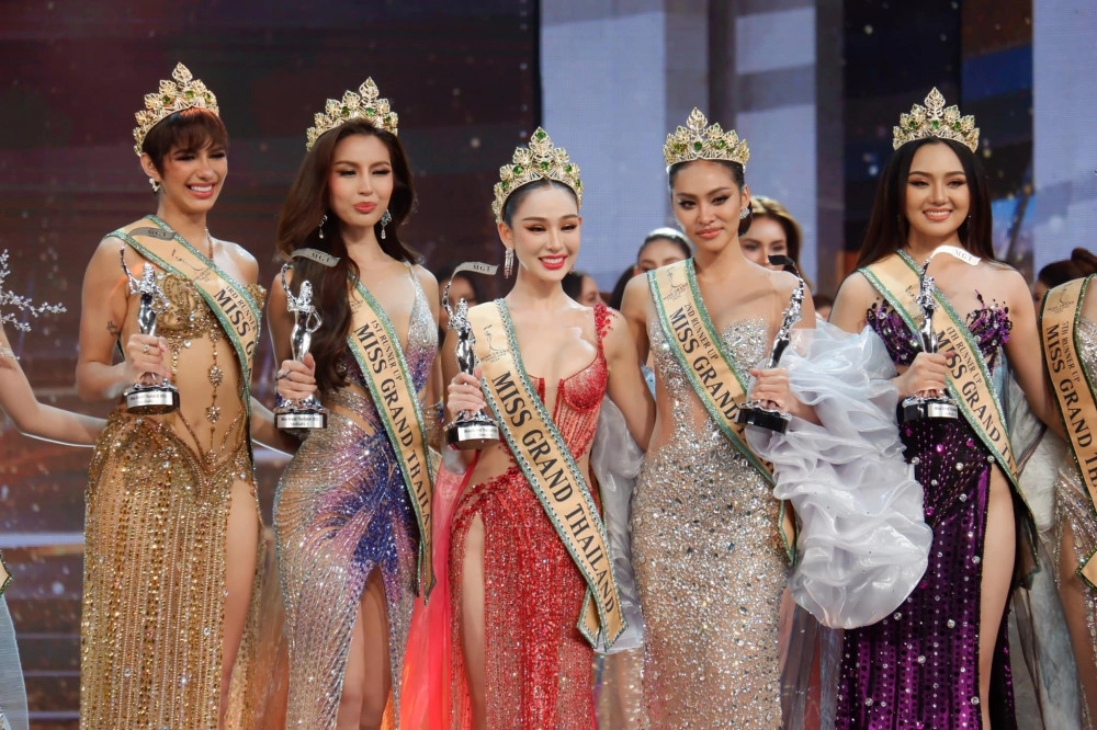 Người đẹp nấm lùn đăng quang miss grand thailand 2024 có một điểm nhiều chân dài ao ước