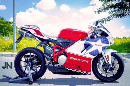  người đẹp và ducati 848 hàng độc ở việt nam 