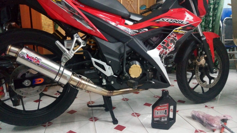 Nhớt xe số tay ga cao cấp amsoil maxima