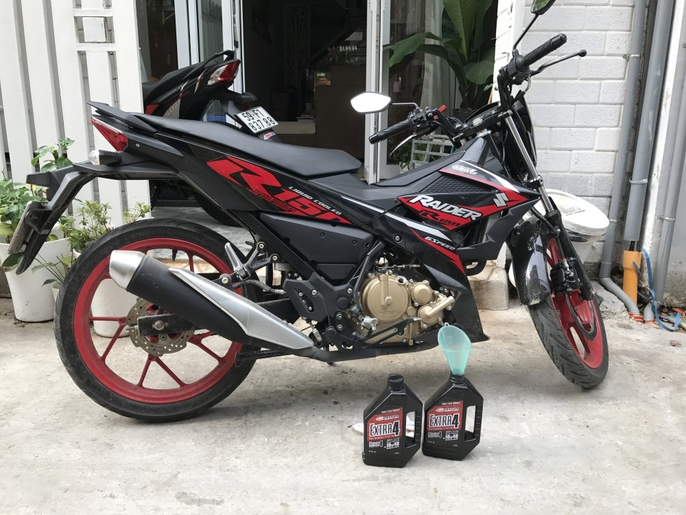 Nhớt xe số tay ga cao cấp amsoil maxima