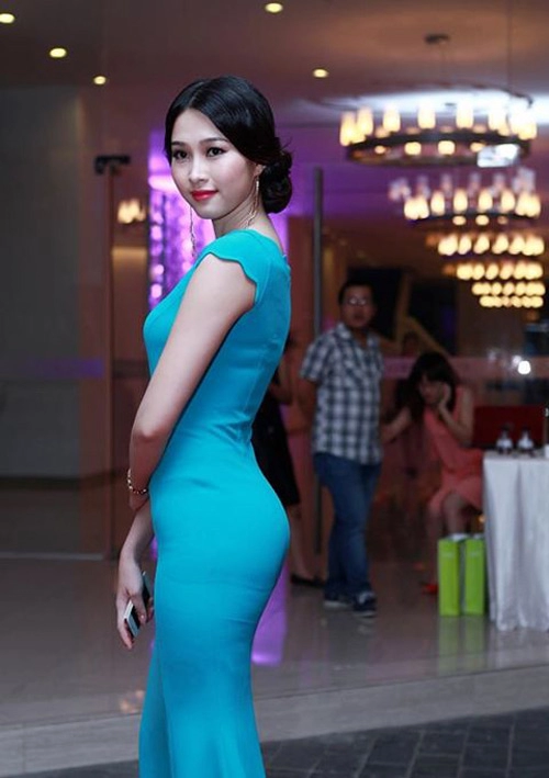 Những bộ cánh sexy tuyệt đỉnh của sao