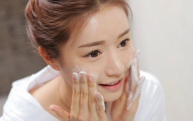 Những đồ skincare không cần đầu tư nhiều tiền