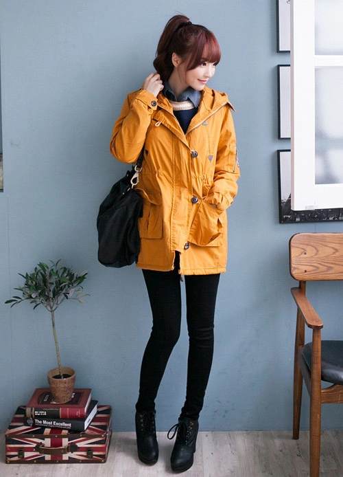 Những kiểu áo khoác giúp bạn gái trẻ hơn