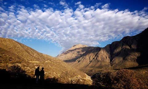 Những ngôi nhà bậc thang ấn tượng ở iran