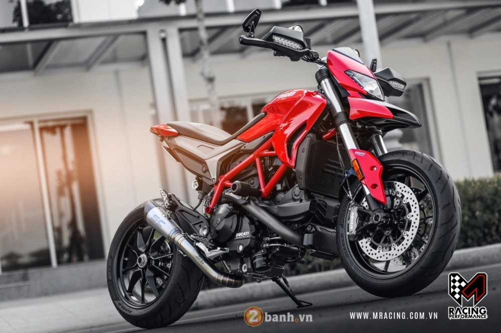 Ông hoàng đường phố ducati hypermotard 939 đẹp rạng ngời của dân chơi việt