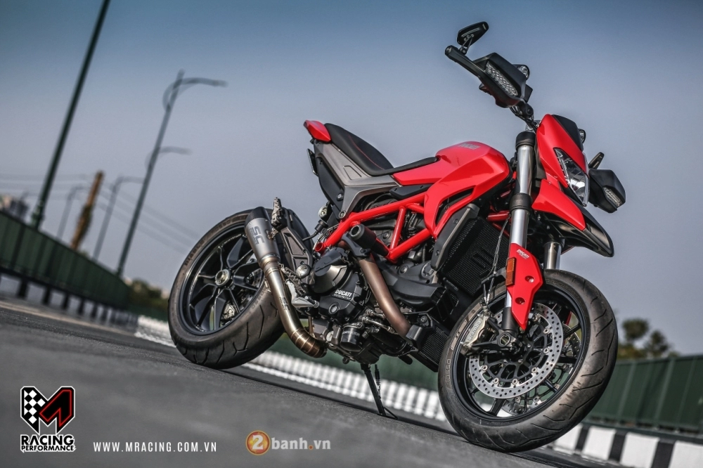 Ông hoàng đường phố ducati hypermotard 939 đẹp rạng ngời của dân chơi việt