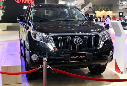  pajero 2015 và prado - đối thủ xứng tầm 