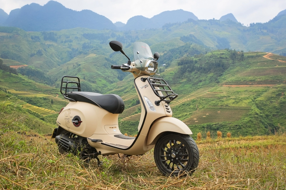 Phiên bản phượt của vespa sprint abs tại việt nam