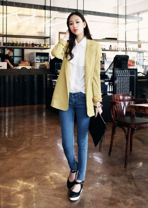 Phối blazer khéo như nữ công sở hiện đại