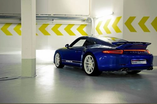  porsche 911 carrera 4s dành tặng 5 triệu fan 