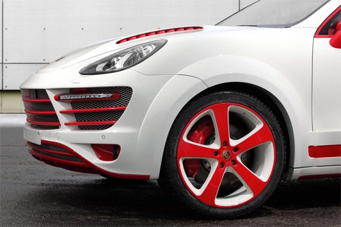  porsche cayenne độ phiên bản rồng đỏ 