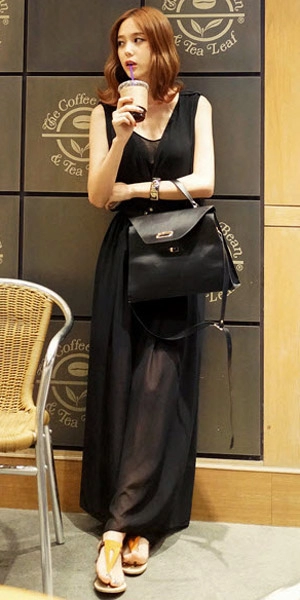 Quần suông thỏa mãn sự phá cách