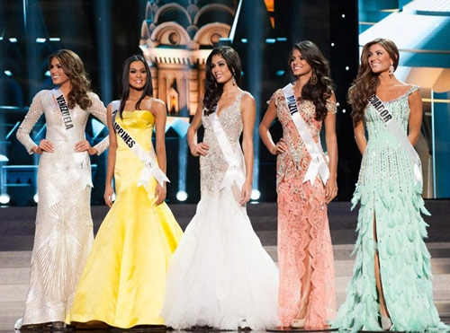 Rộ tin thí sinh miss universe bị hãm hiếp