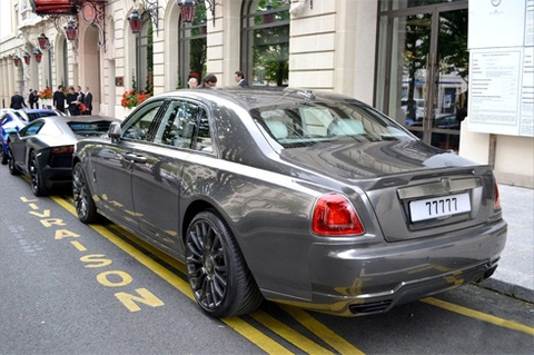  rolls-royce ghost độ biển ngũ quý 