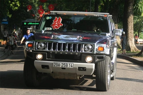  rolls-royce mạ vàng trong đám cưới siêu sang ở hà nội 