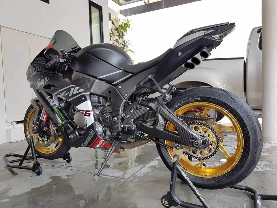 Siêu phẩm zx10r chất chơi với đồ khủng của biker thái