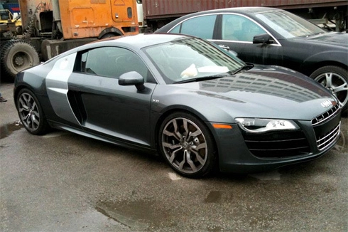  siêu xe audi r8 v10 đầu tiên về việt nam 