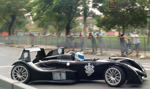  siêu xe caparo t1 drift trên phố sài thành 