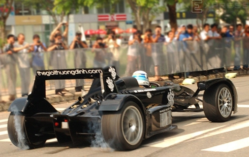  siêu xe caparo t1 drift trên phố sài thành 