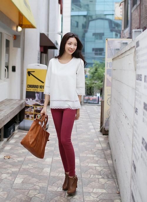 Sơ mi lụa đơn giản mà phong cách