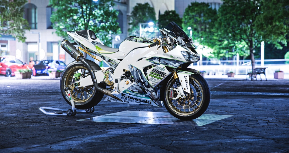 Sport bike sát nài zx10r chất chơi của các biker nước ngoài