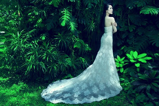 Thái hà chọn váy cưới cho mùa mới