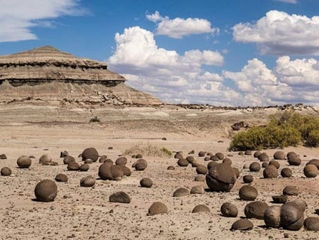 Tham quan thung lũng đá nổi danh tại argentina
