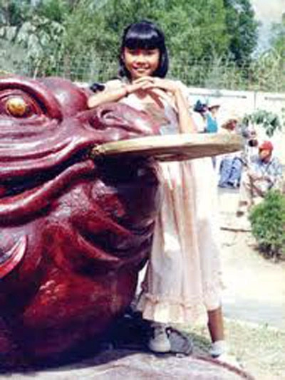 Thanh hằng khoe ảnh ngày làm hoa hậu