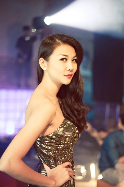 Thanh hằng sắc lẹm và sexy