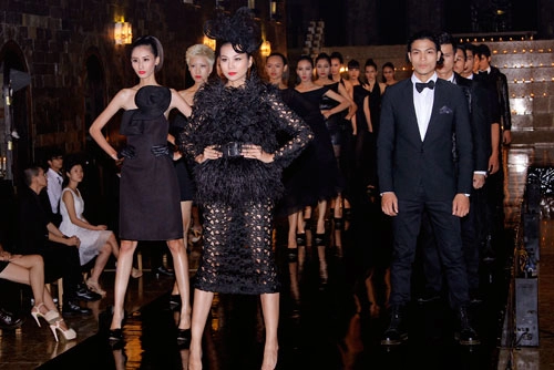 Thí sinh next top đọ sắc với thanh hằng