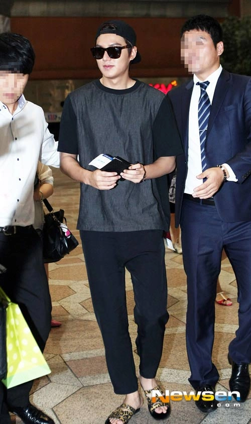 Thời trang kim tan từ phim ảnh ra đời thực