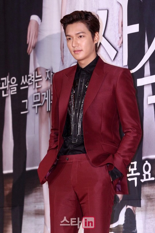 Thời trang kim tan từ phim ảnh ra đời thực