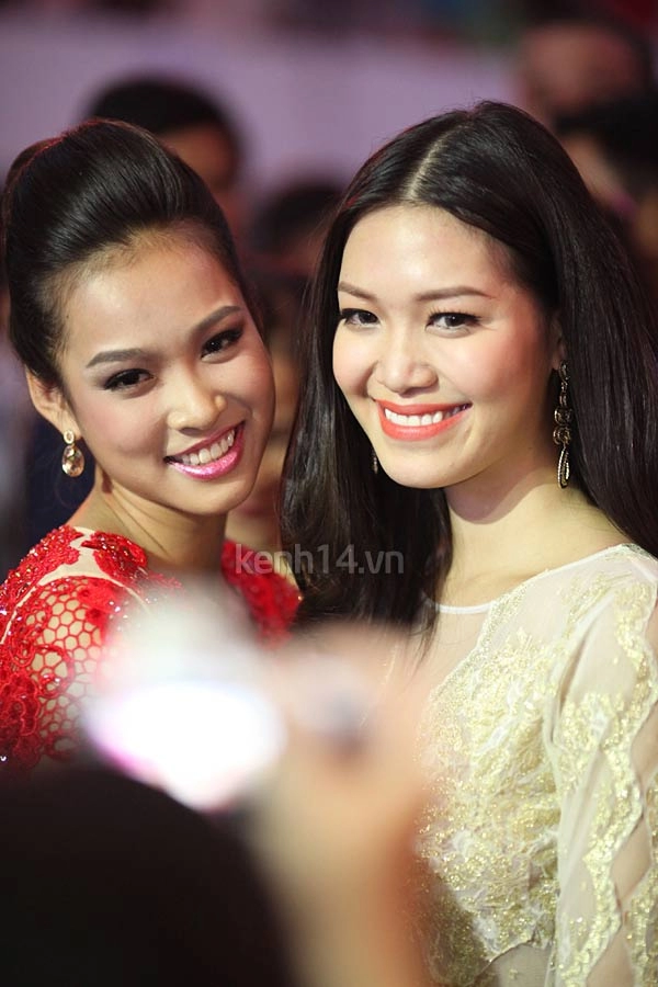 Thùy dung khóc cùng vương thu phương