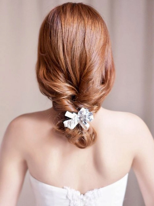 Tóc cưới sang trọng cho mùa hè