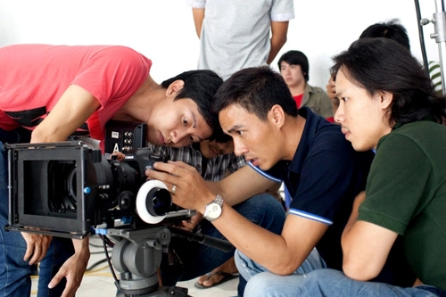 Top 3 làm việc thâu đêm cho clip 30 giây
