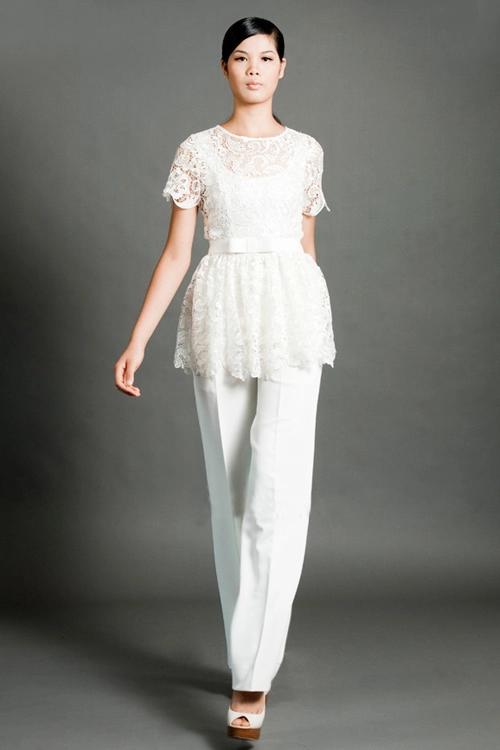 Trắng tinh khôi với thí sinh top model