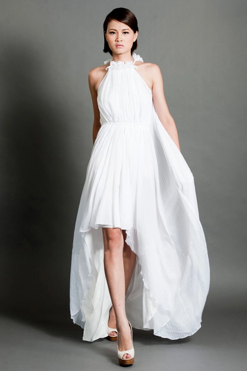 Trắng tinh khôi với thí sinh top model