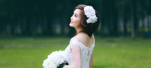 Váy cưới đẹp cho cô dâu nhỏ xinh