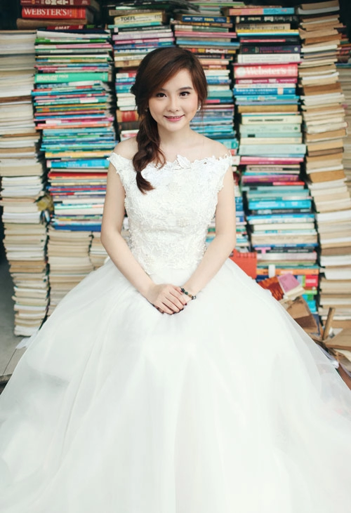 Váy cưới đẹp cho cô dâu nhỏ xinh