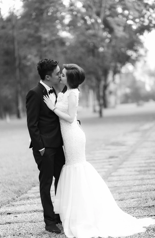 Váy cưới đẹp cho cô dâu nhỏ xinh