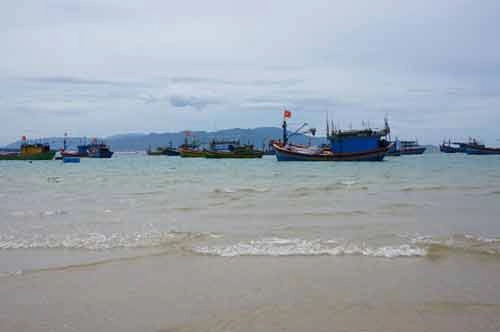Vẻ đẹp hoang sơ của bán đảo nhơn lý
